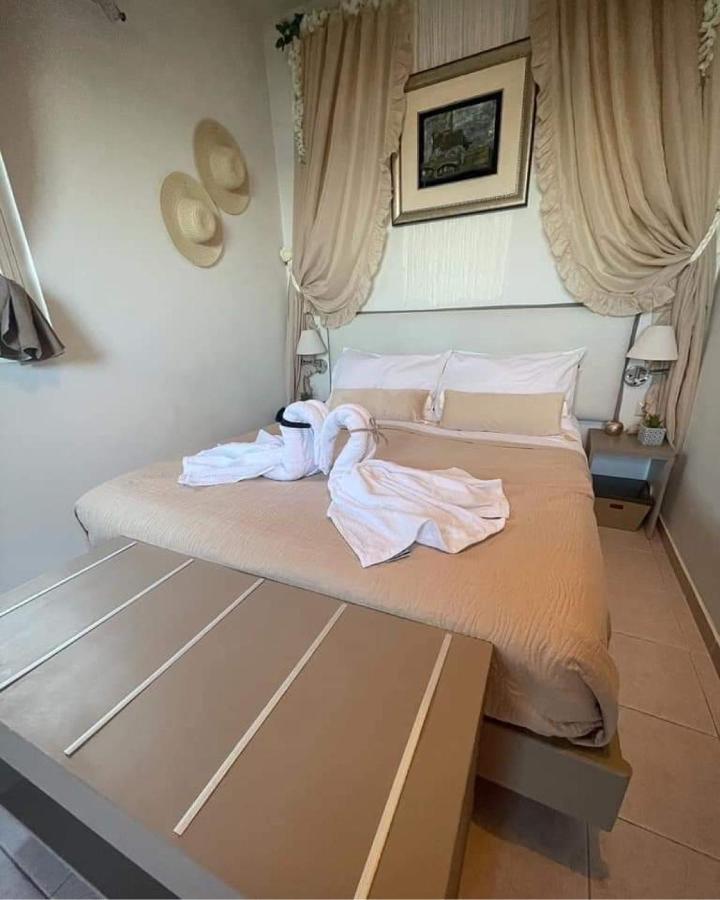 Seaview Apartment Цуцурос Екстер'єр фото