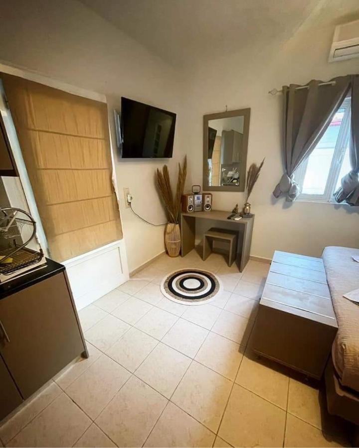 Seaview Apartment Цуцурос Екстер'єр фото