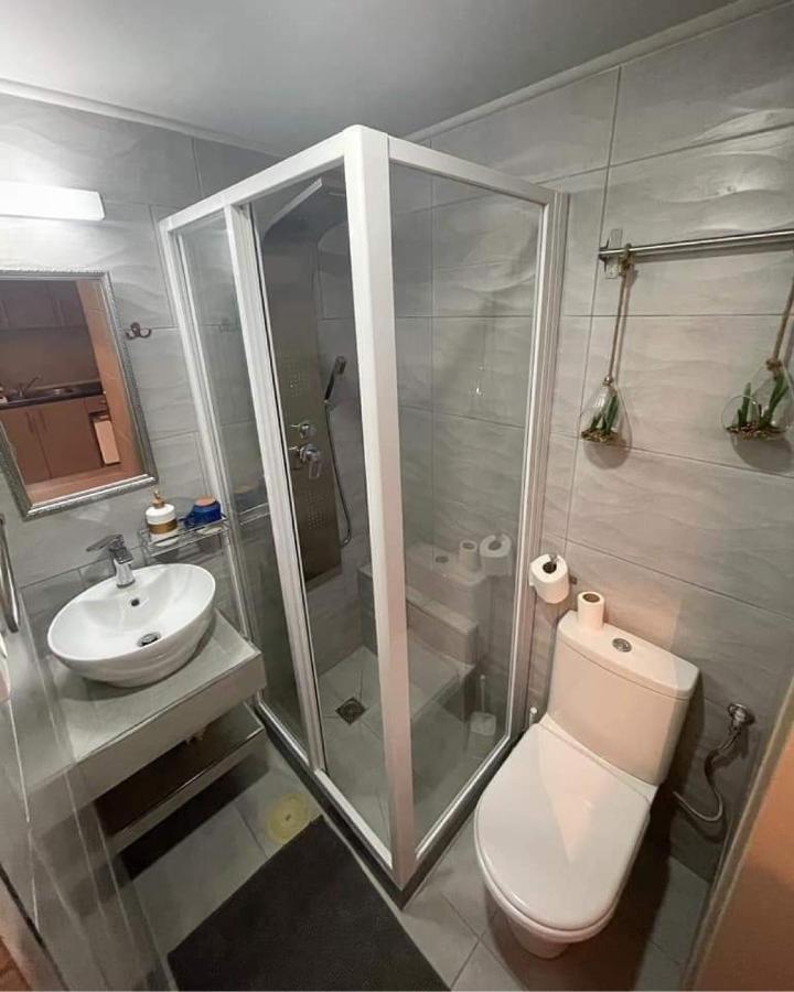 Seaview Apartment Цуцурос Екстер'єр фото