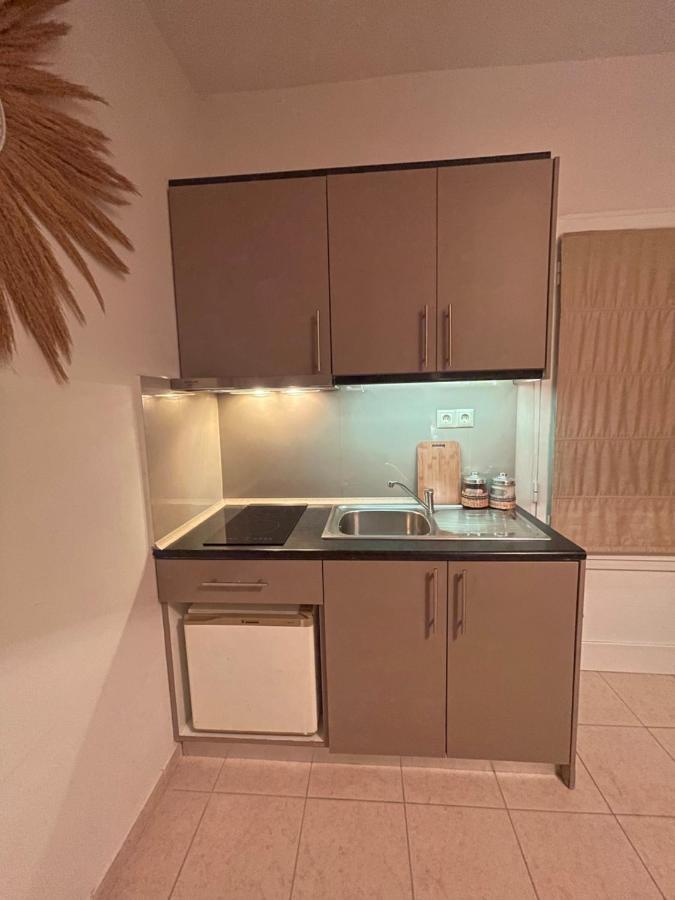 Seaview Apartment Цуцурос Екстер'єр фото